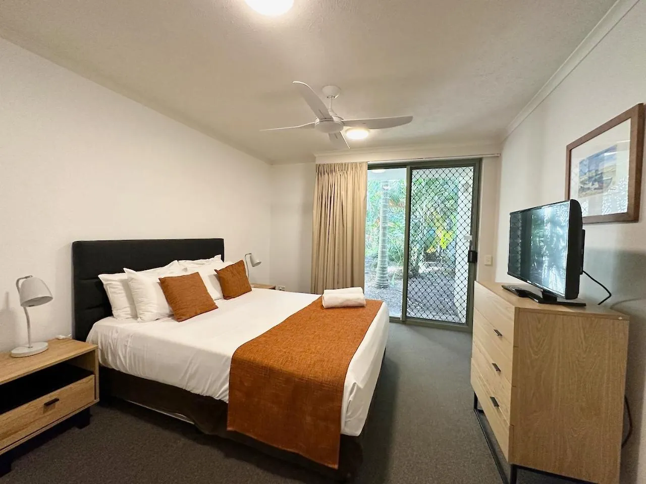 Apartment Diamond Beach 85 Gold Coast