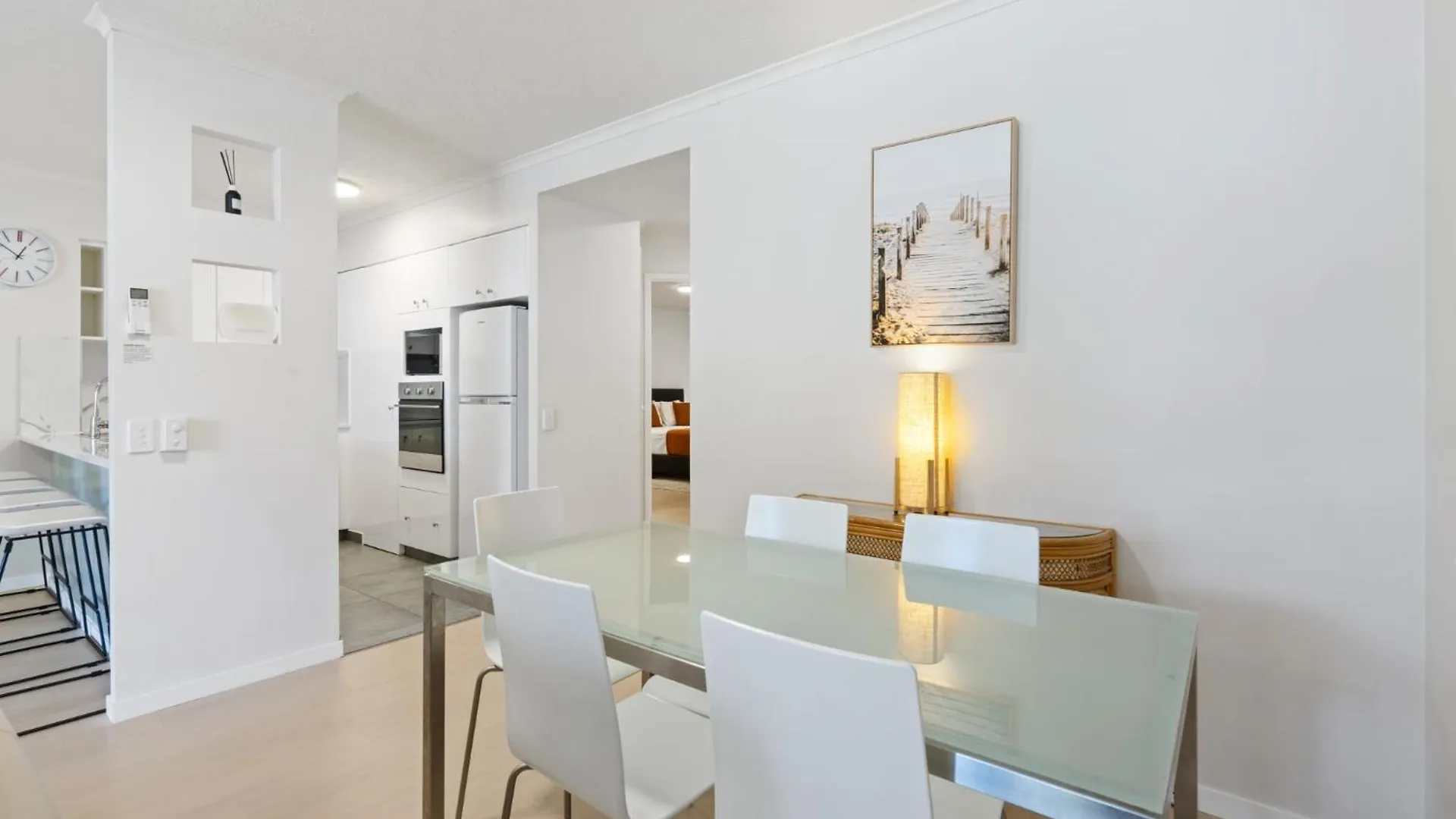 Diamond Beach 85 Gold Coast Apartment